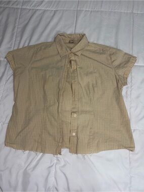 High Sierra Short-Sleeve Button-Down Shirt in Tan Plaid